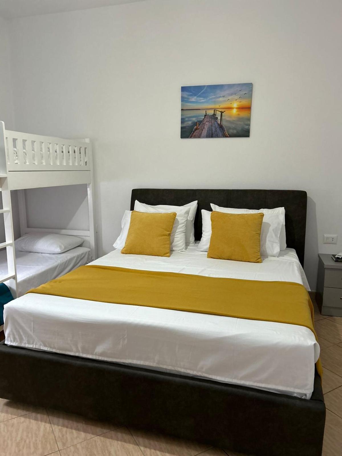 Kiki's 2 Villa Vlorë