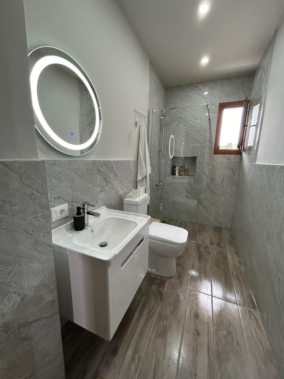 Villa Kiki's 2 Vlorë