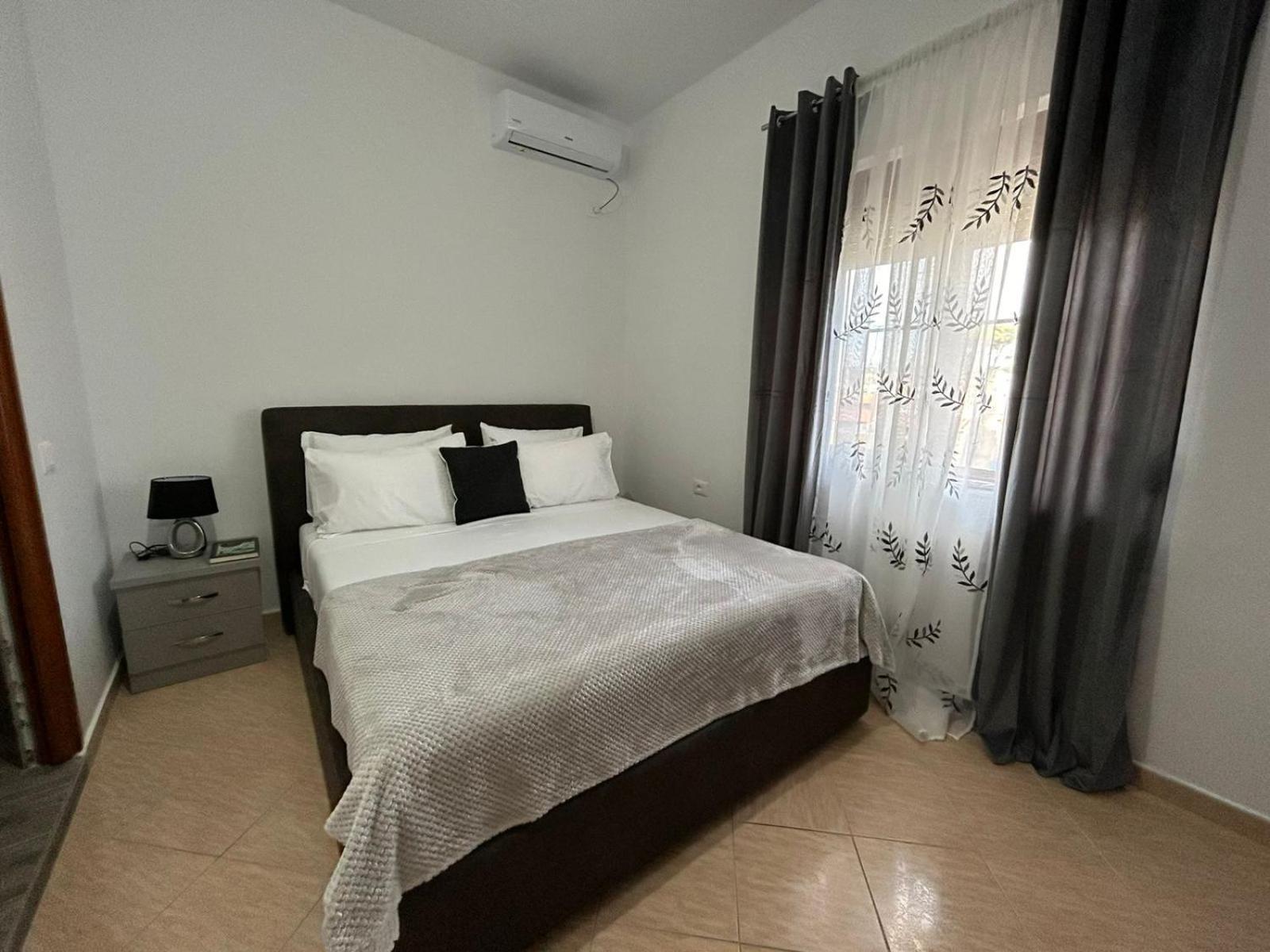 Villa Kiki's 2